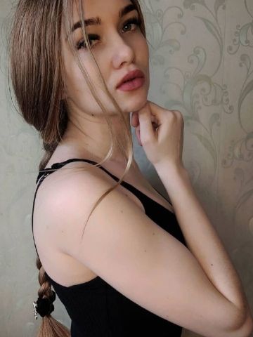 Камилла Роковая Брюнетка Муромцево